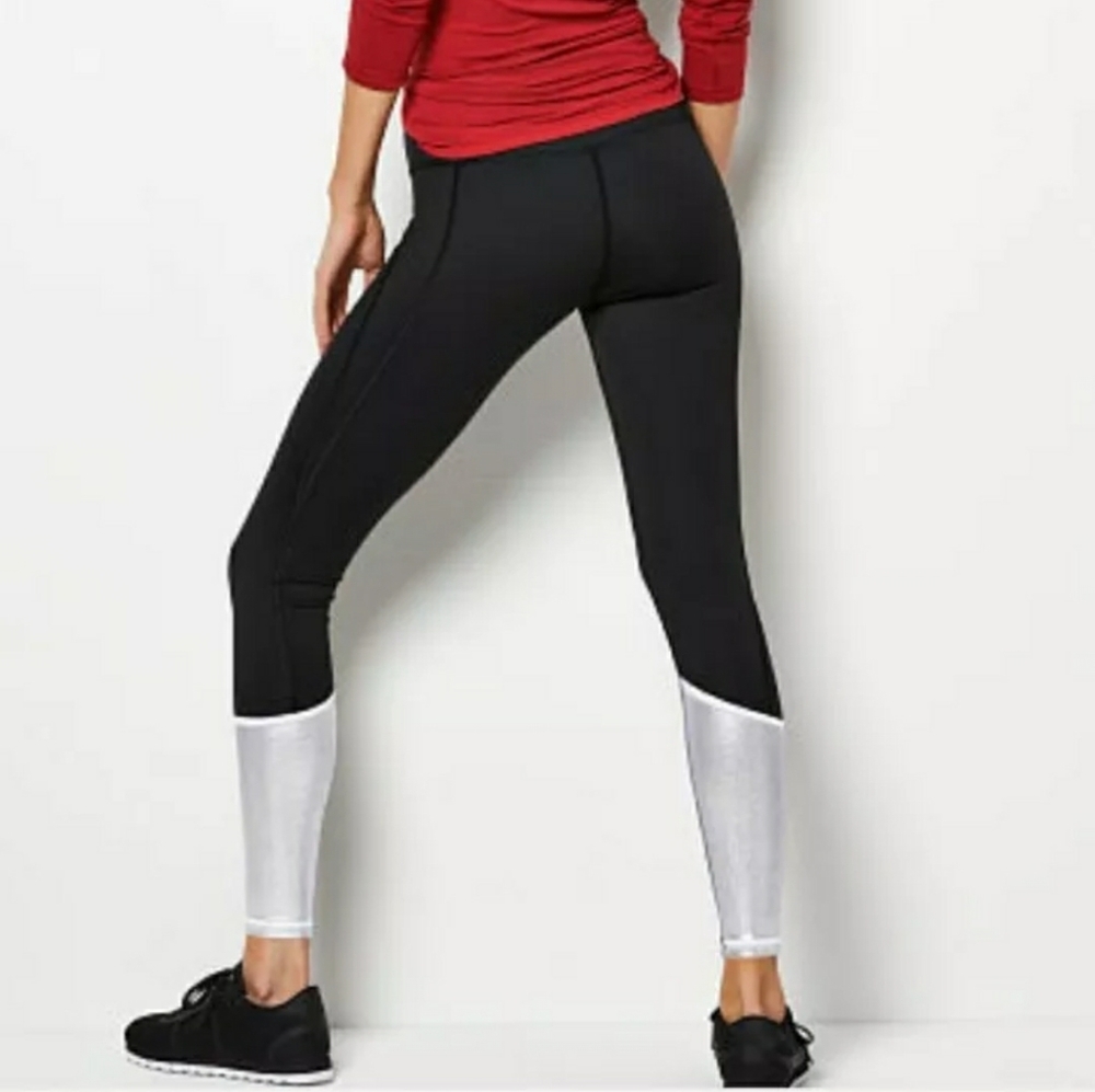 Vs Knockout Tight - image 2